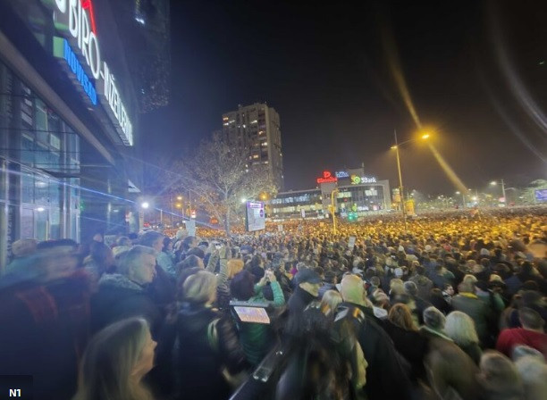Protest u Novom Sadu 6. novembra 2024. (foto: N1)